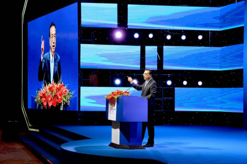 怎样挖掘大数据“钻石矿”? 李克强绘四亨衢径 - 社会热门 - 亚洲必赢